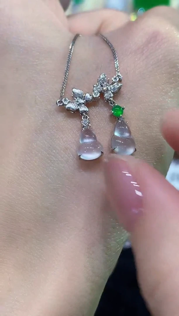 套链18K金镶嵌翡翠多样性发其一