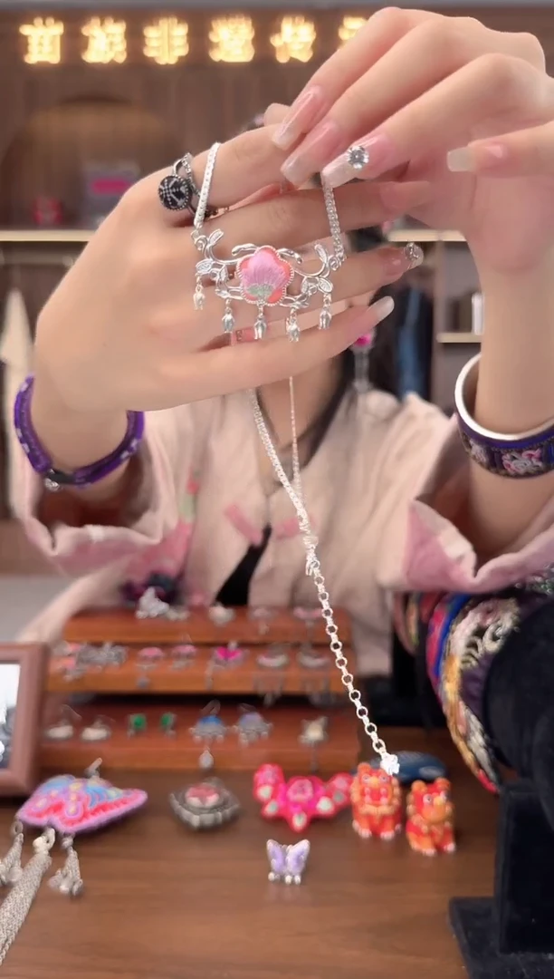 刺绣扶光苗绣传承43