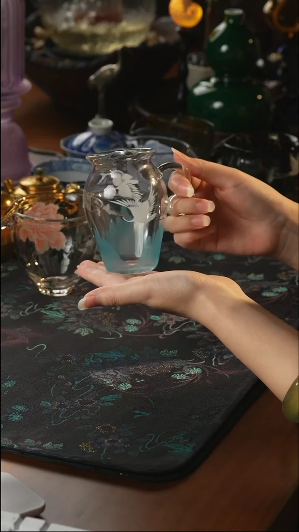 瓷片物肆侧把青山仙鹤公道