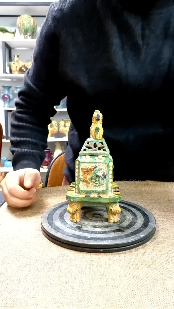 新经典微瑕疵介意勿拍复古风格瓷器