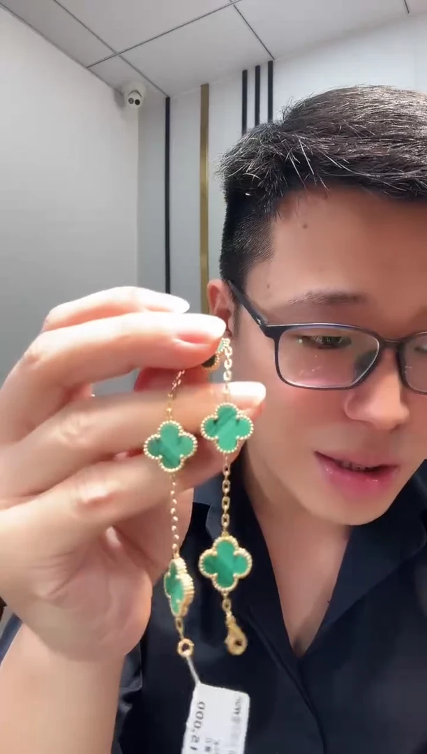 18K金镶嵌孔雀石手链绿色五花手链GHJ