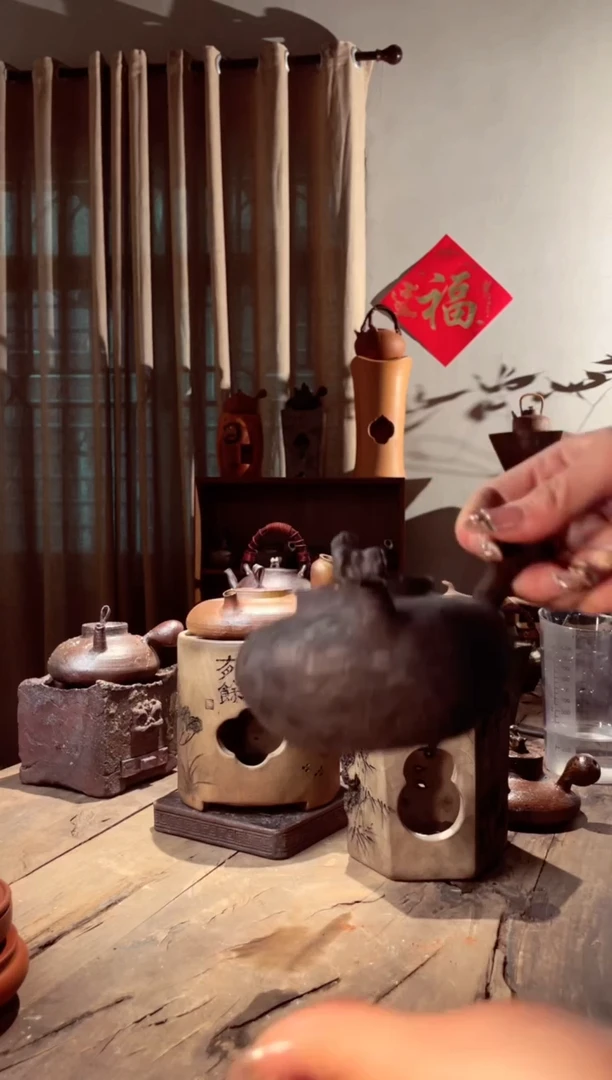 【闪购商品】壶潮州粉影纯手工狮子侧把壶