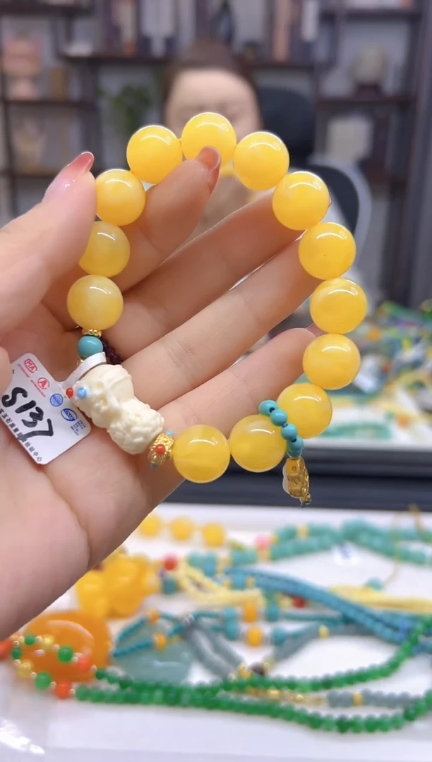 【闪购商品】蜜蜡手链未镶嵌手链S137