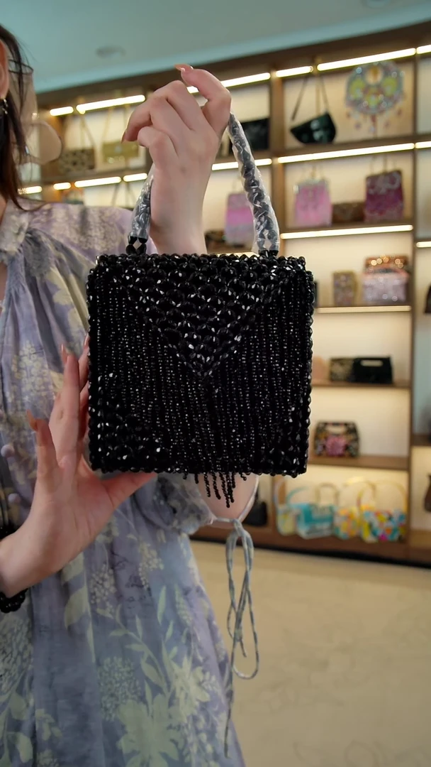 织物Fjss-666百格汇手工串珠包