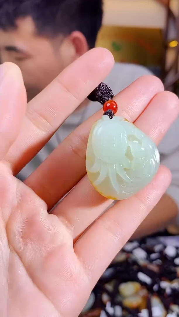 【闪购商品】和田玉颈饰未镶嵌1