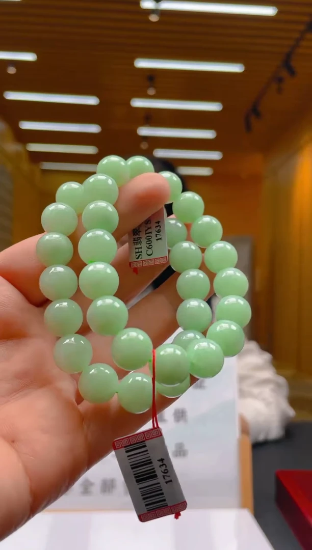 【闪购商品】翡翠手串未镶嵌多样性发货（只发一件）x25