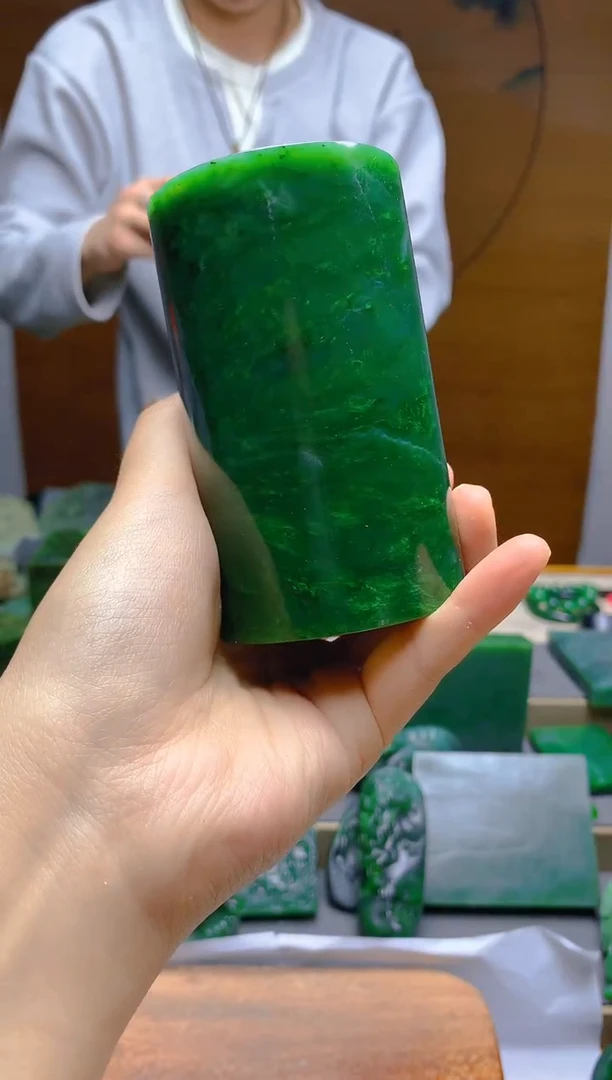 【闪购商品】和田玉（碧玉）摆件未镶嵌1