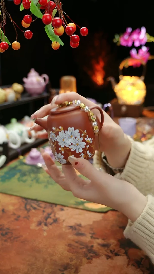 【闪购商品】紫砂手绘小雏菊+滴流