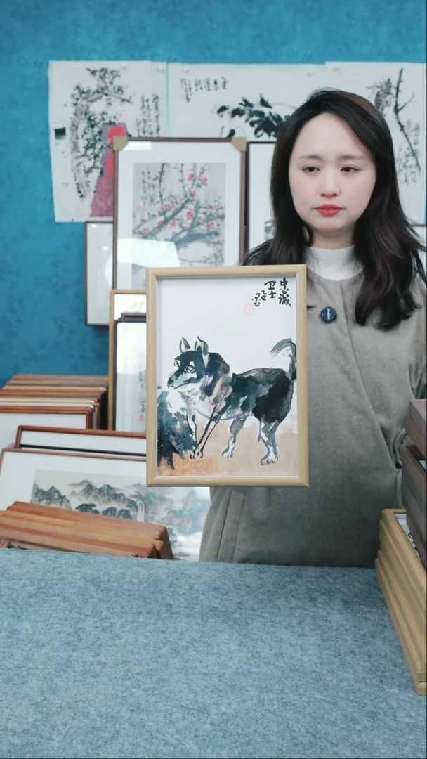 【闪购商品】国画10寸本土老师木质摆台