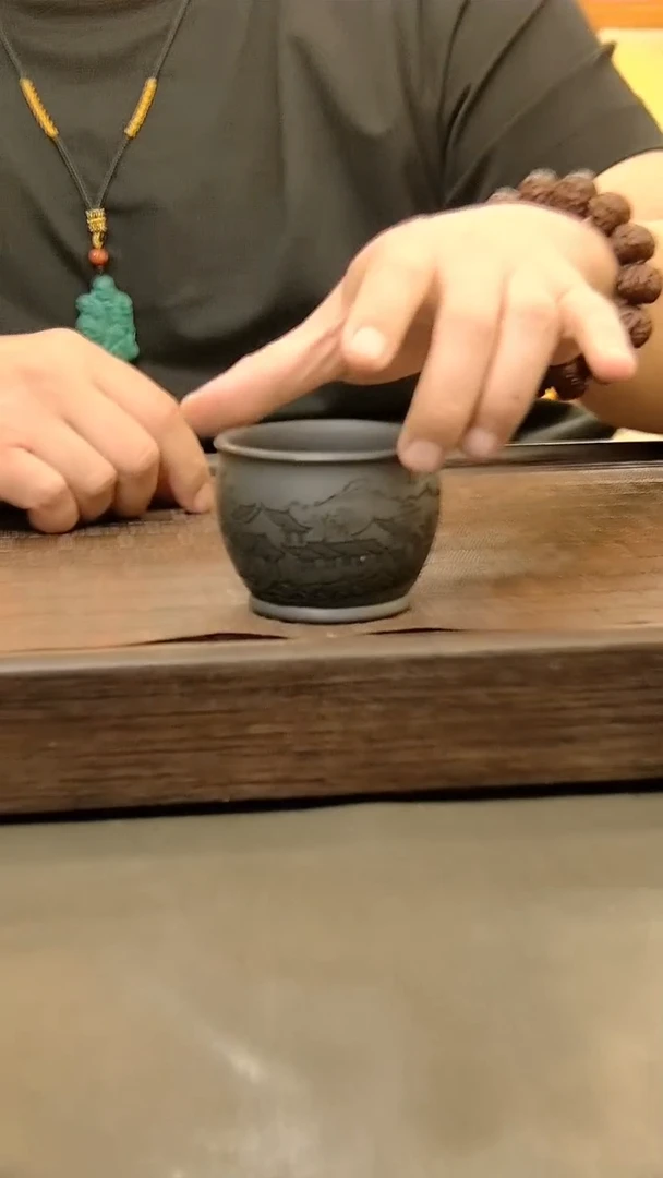 茶盏774.。。。。。。。。