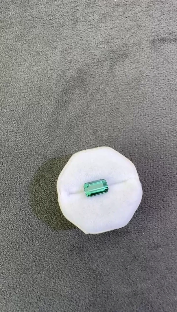 未镶嵌珠宝半成品碧玺1ct