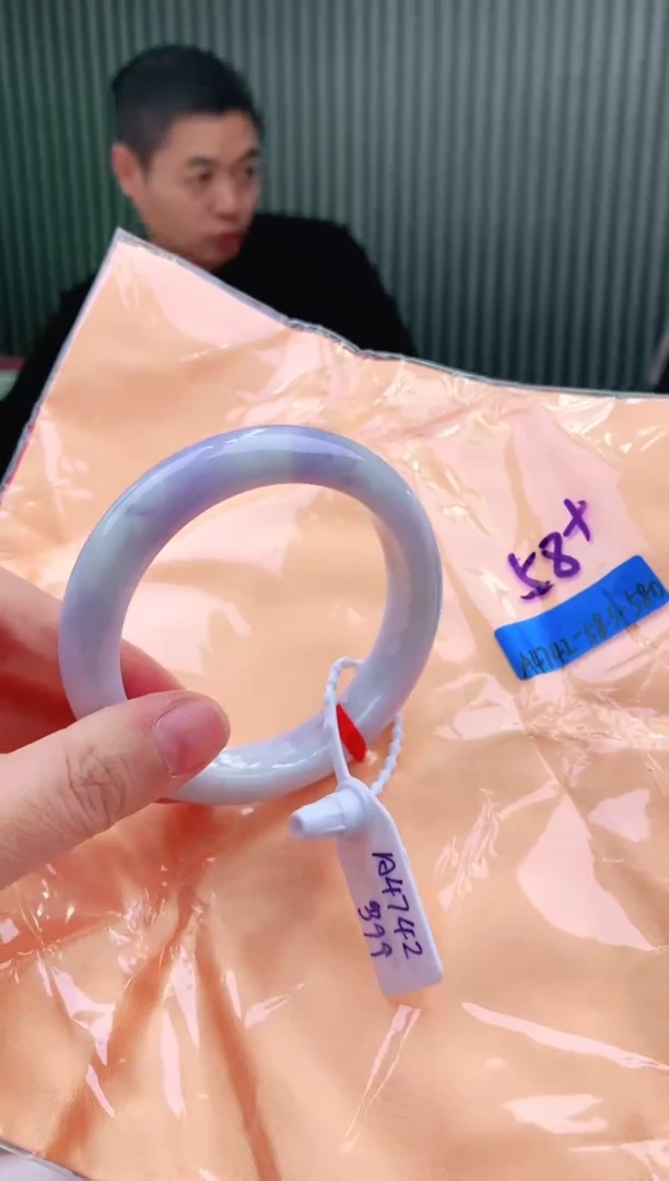 未镶嵌手镯翡翠58