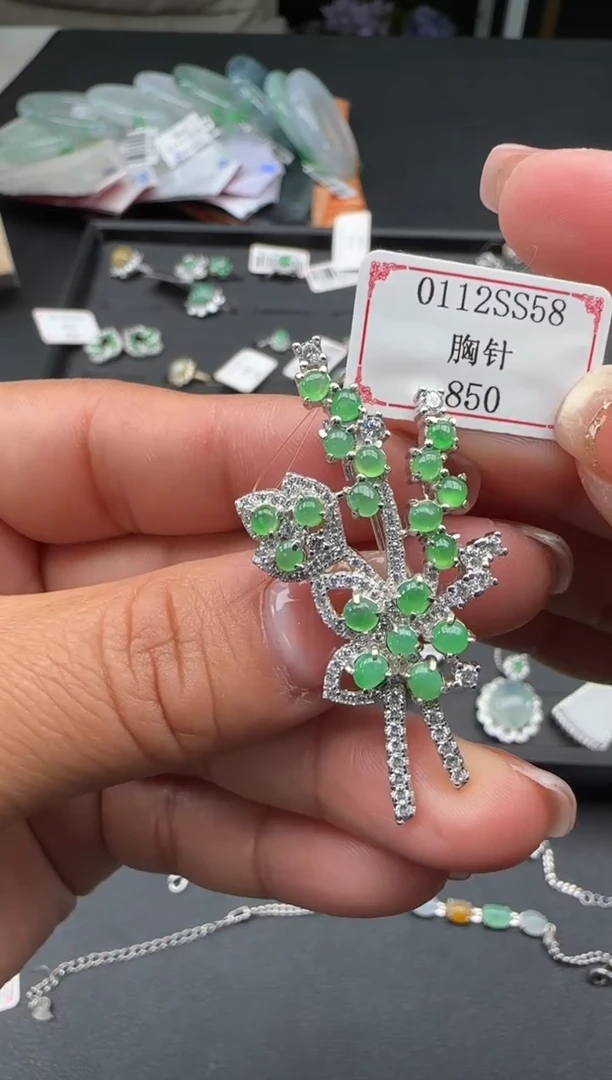 【闪购商品】翡翠挂件银S925镶嵌0112SS58