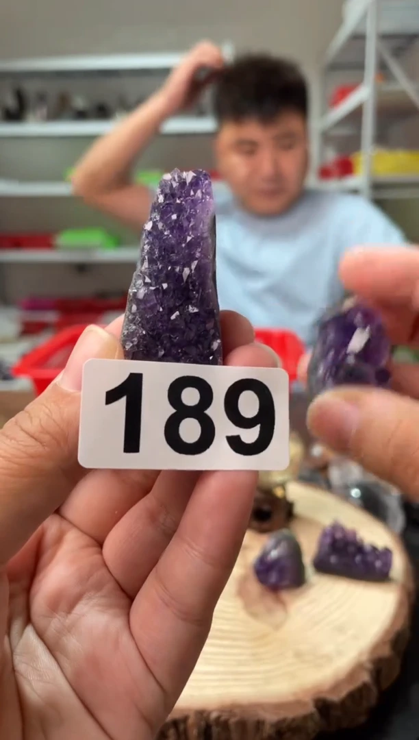 未镶嵌水晶大型摆件（非配饰）紫水晶簇多样性发其一189