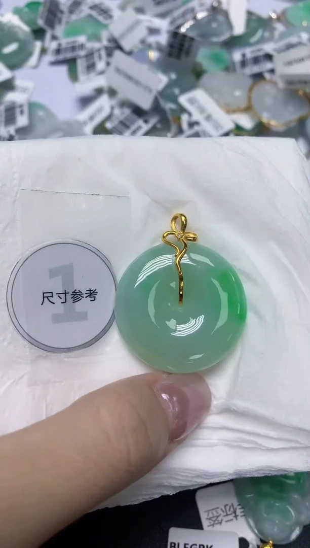 翡翠18K金镶嵌颈饰天然缅甸翡翠A货百元以上9元证书费自理