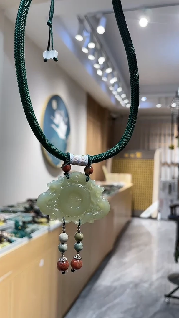 【闪购商品】和田玉颈饰未镶嵌吊坠多样式发货只发一个