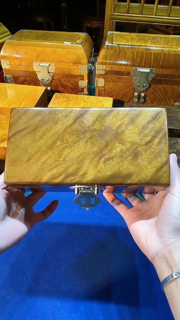 【闪购商品】金丝楠木艺阴沉木 首饰盒20cm