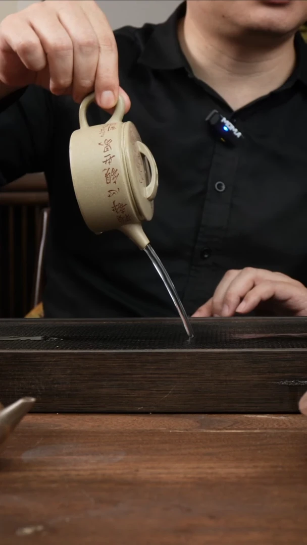 茶杯紫砂大****5本绿汉瓦    刻绘    180CC