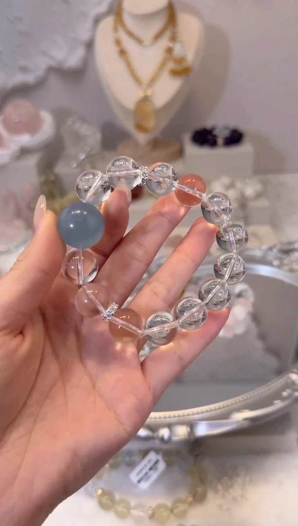 水晶手串未镶嵌拍4单发一串 多样性发货