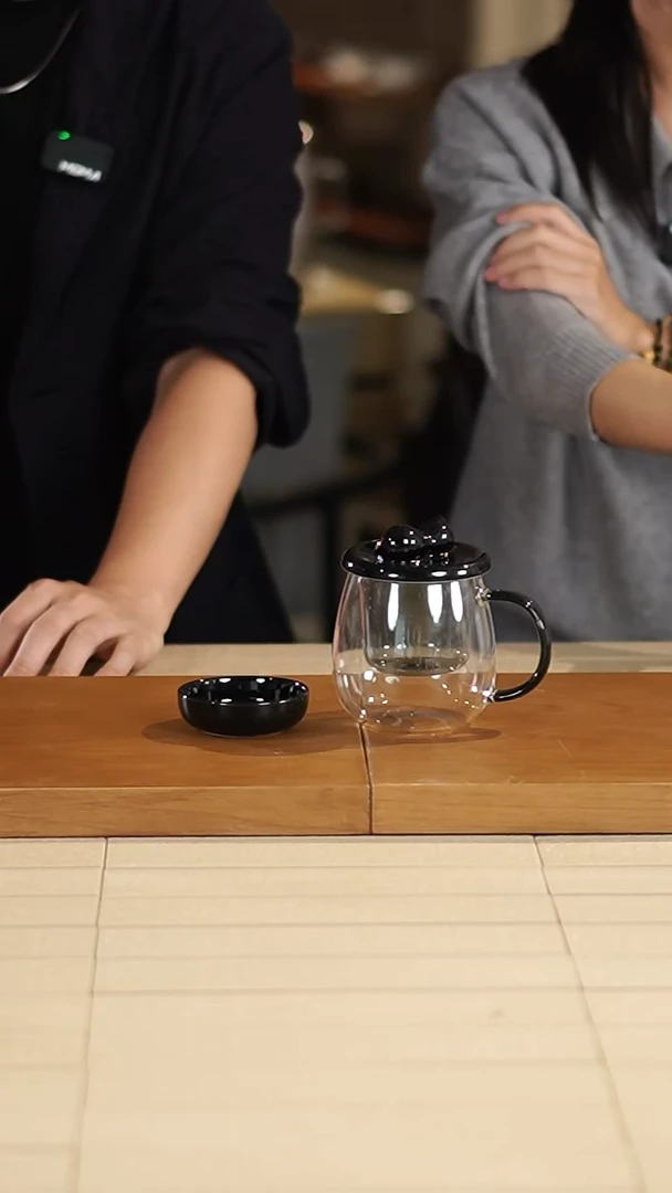漫**端御花园 · 猫小黑茶水分离杯