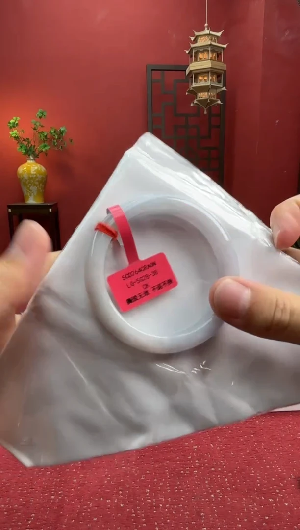 未镶嵌手镯翡翠翡翠手镯4