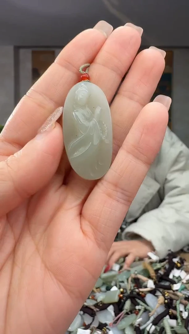 颈饰未镶嵌和田玉拍一发一多样性发货