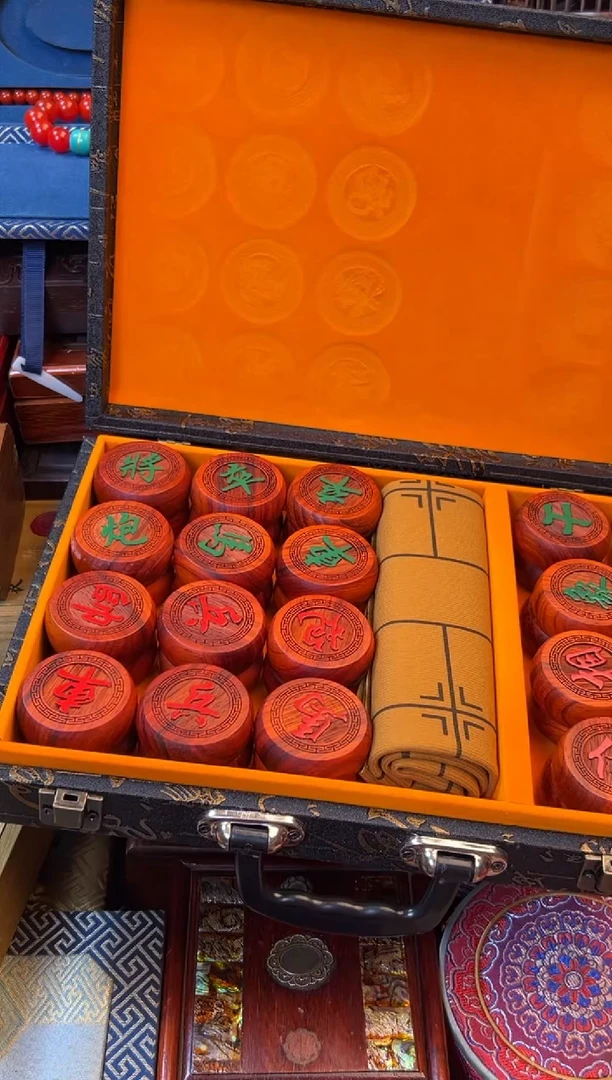 木周总精选专属链接啊啊啊 花梨象棋一套