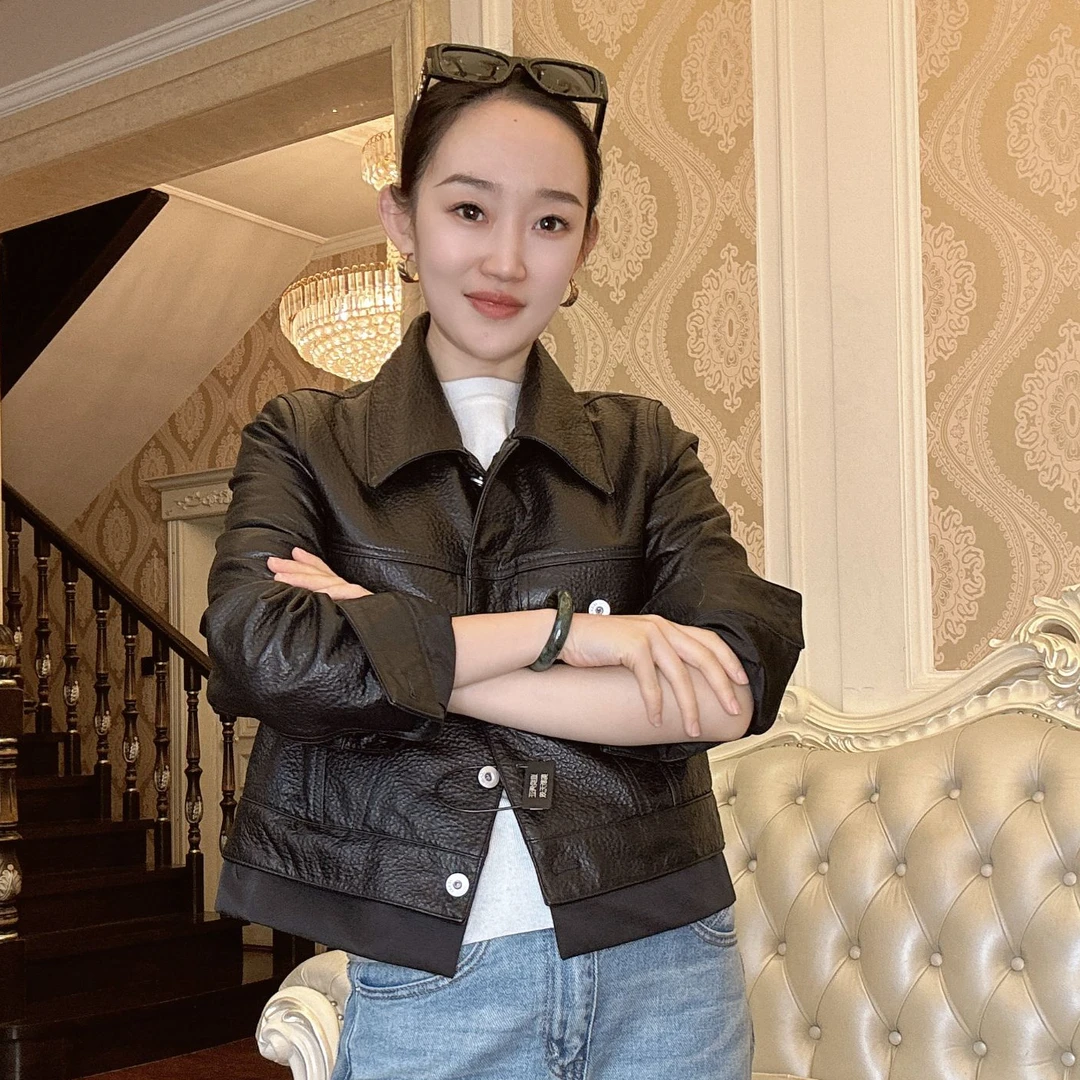 “老钱金币”泡皮绵羊皮纽扣轻奢风女外套休闲百搭潮流女士黑色