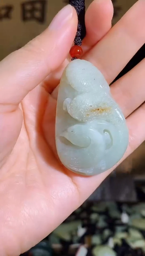 颈饰未镶嵌和田玉1