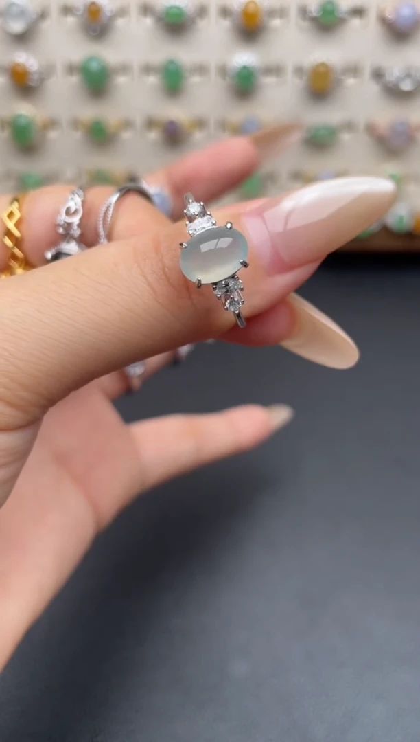 银S925镶嵌戒指翡翠一物一证一礼盒