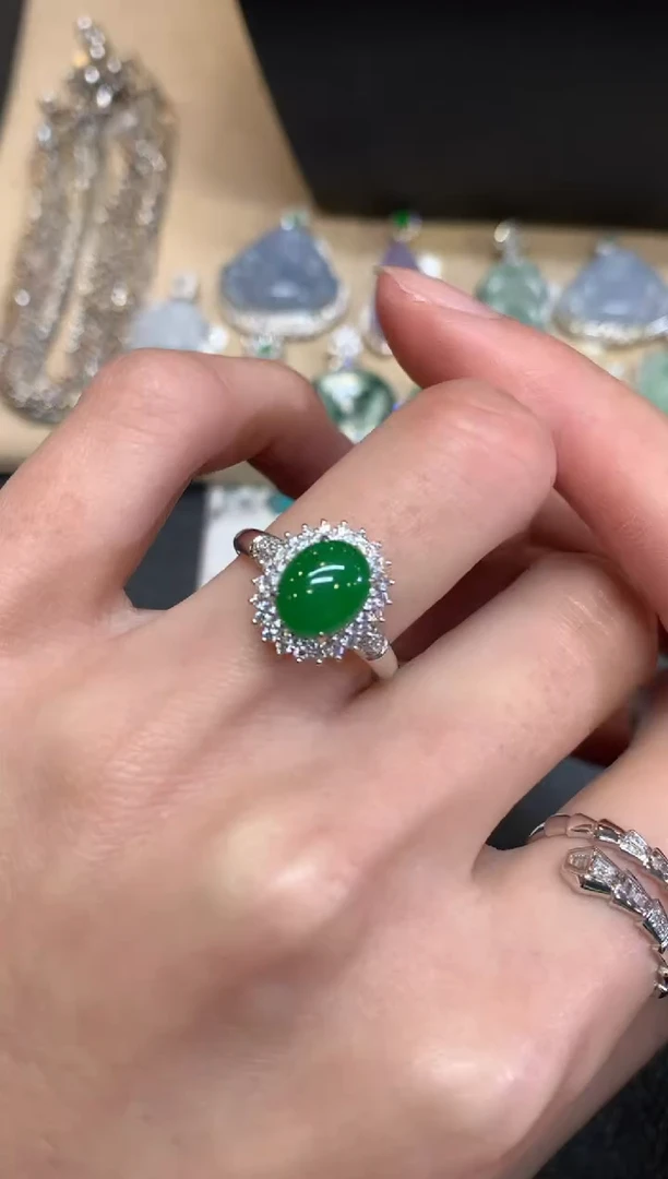 【闪购商品】翡翠戒指18K金镶嵌蛋面【无服务费】