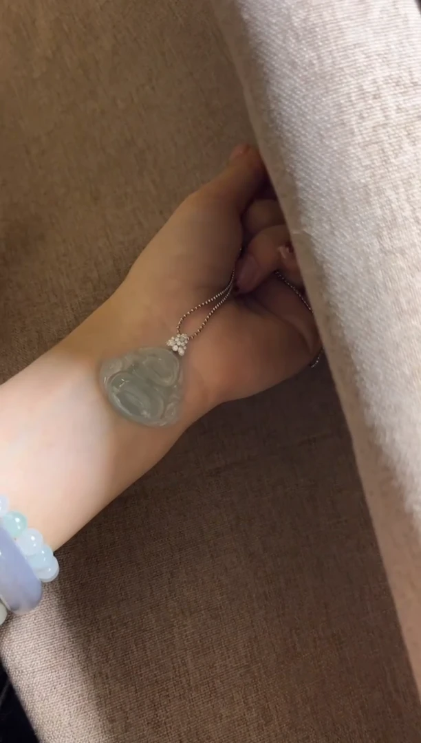 18K金镶嵌挂件翡翠佛公发一件