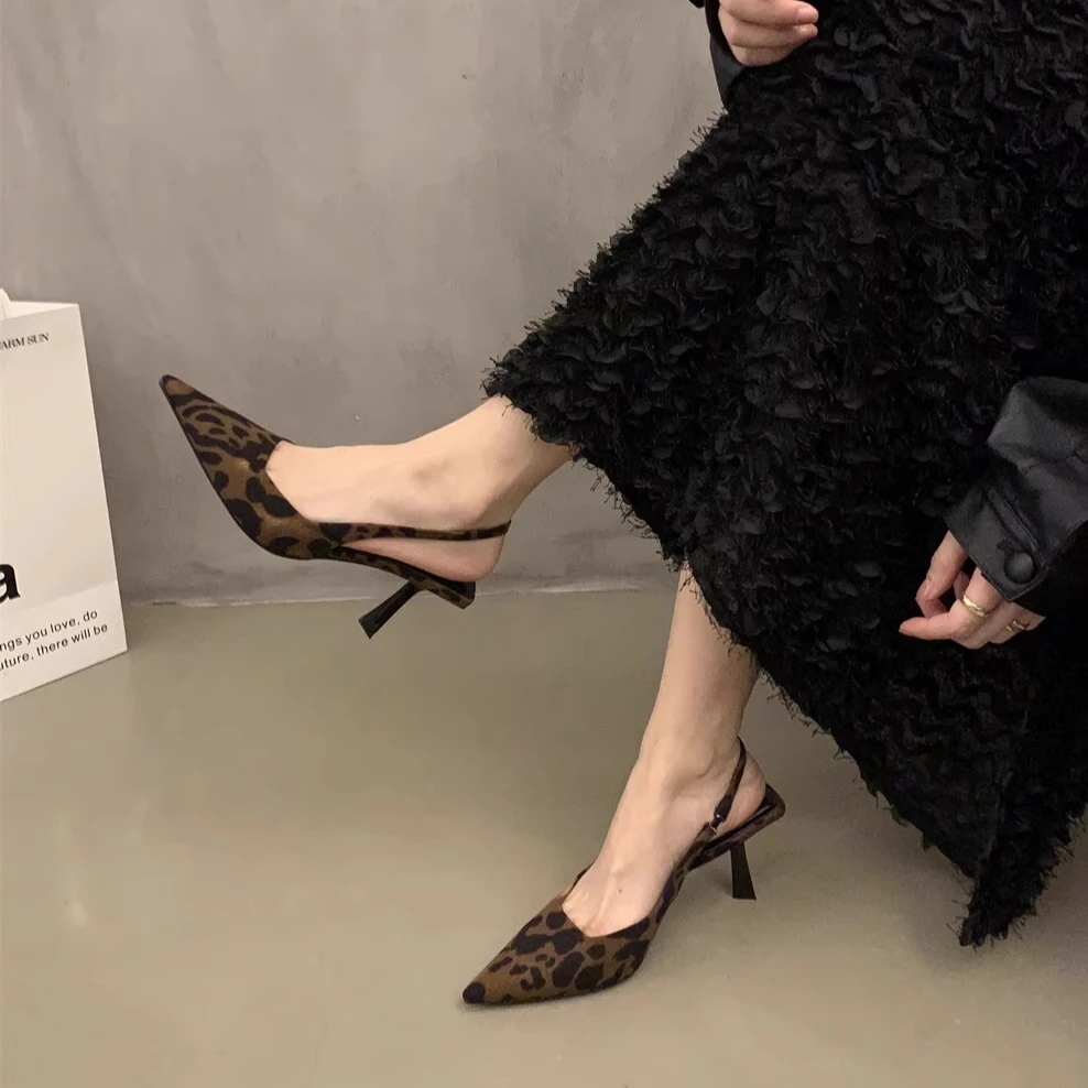 法式高跟鞋女2025新款小众尖头浅口单鞋气质凉鞋夏季细跟凉拖鞋子