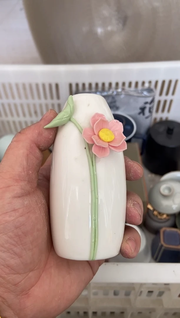 杯子瓷无运费险有瑕疵的摄影的产品有使用过的痕迹有点脏介意勿拍