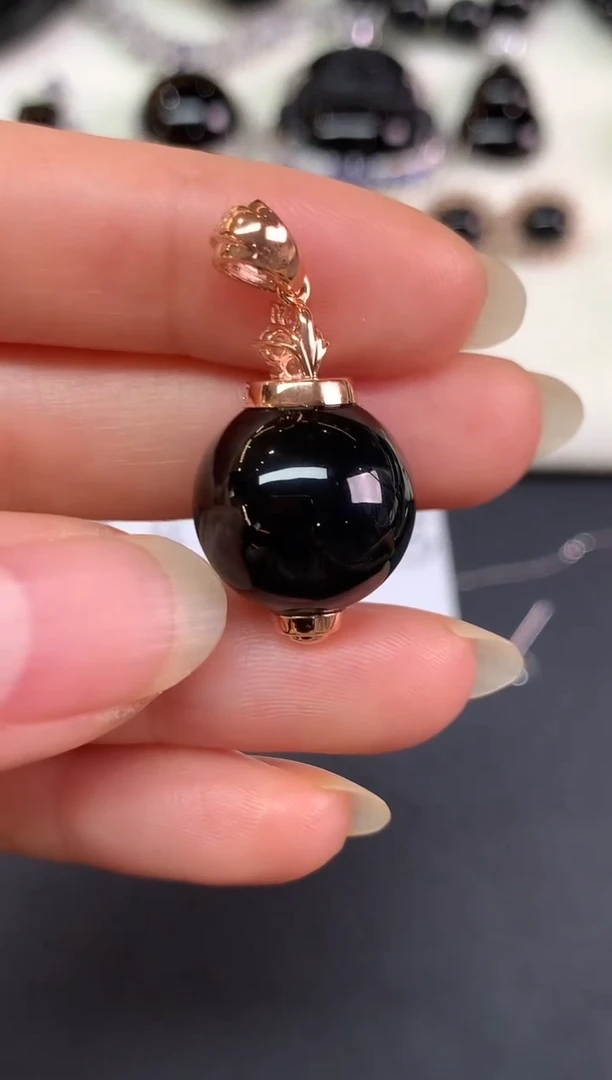 吊坠(不含链)18K金镶嵌翡翠D517|7980