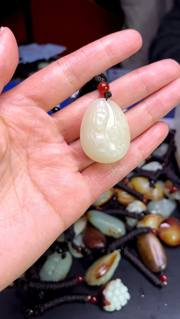 【闪购商品】和田玉颈饰未镶嵌123