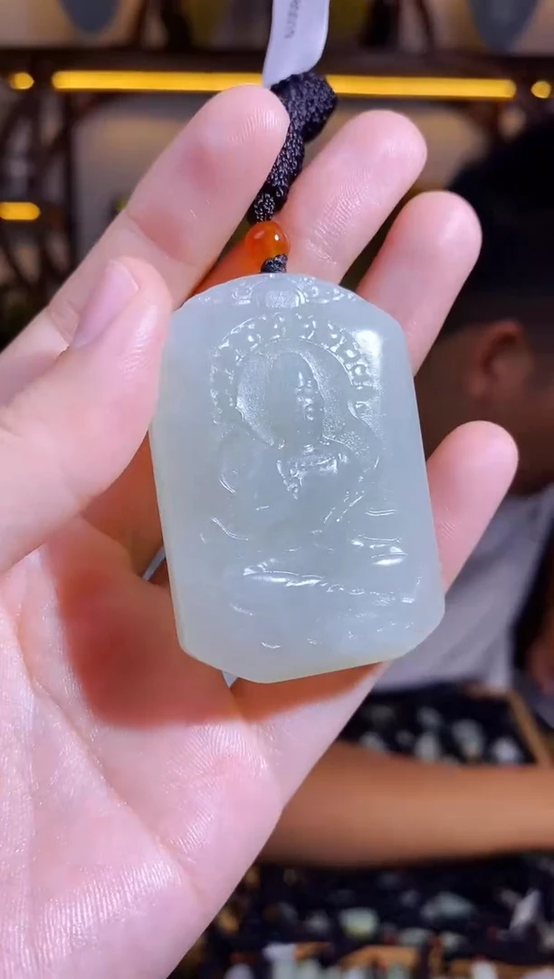 颈饰未镶嵌和田玉1