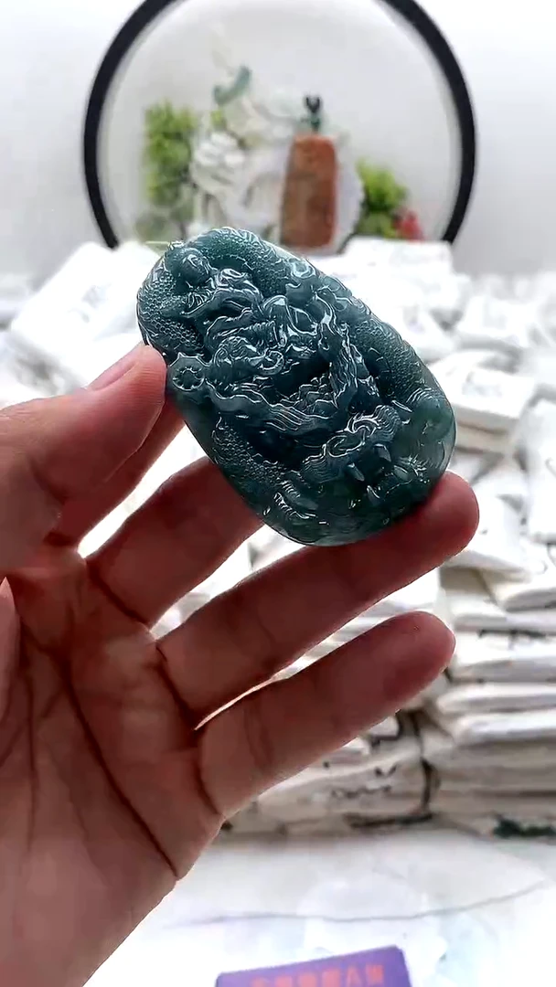 颈饰未镶嵌翡翠普贤