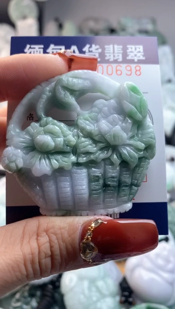 【闪购商品】翡翠吊坠(不含链)未镶嵌1
