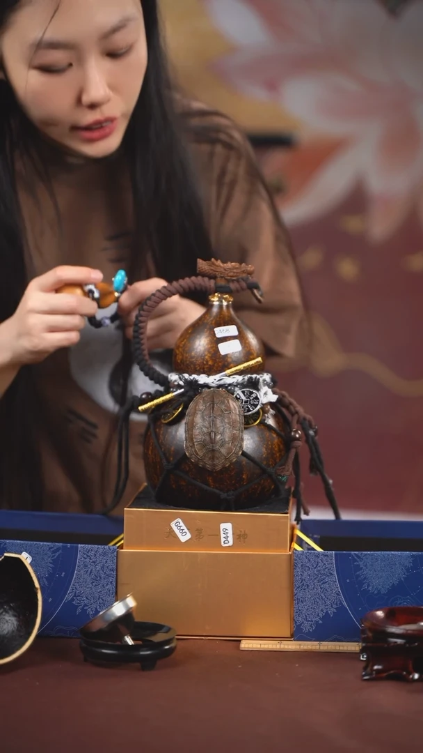 【闪购商品】468号1200ml左右非遗漆器酒葫芦