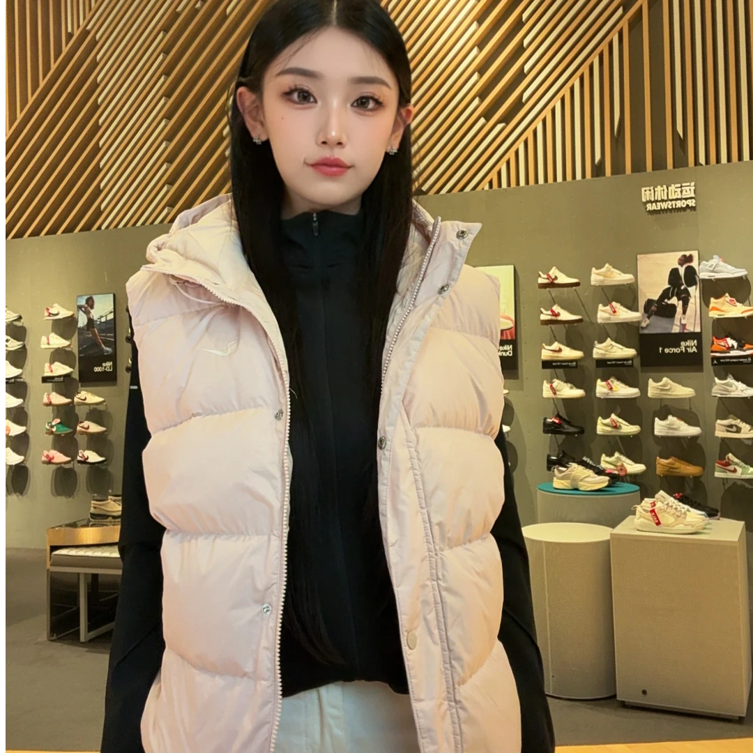 NIKE/耐克【双12返场】女子运动休闲羽绒服连帽马甲 IH1010667