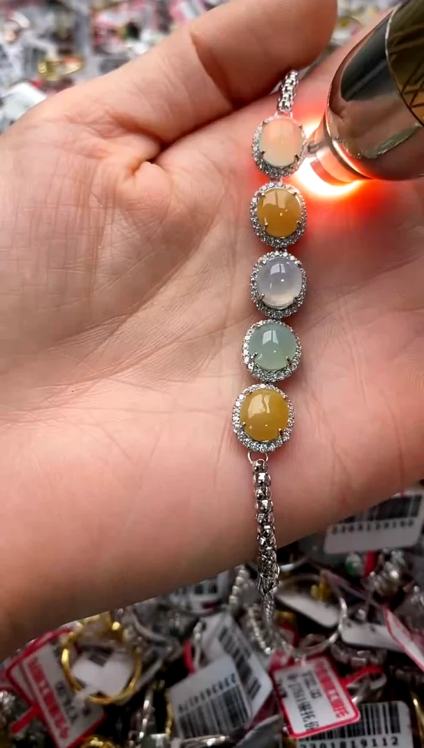 【闪购商品】翡翠戒指未镶嵌999999    9