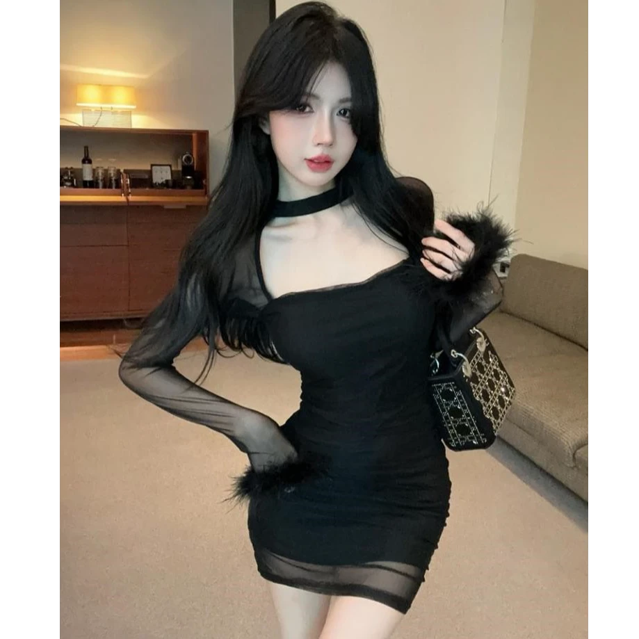 2025秋季新款纯欲性感网纱镂空包臀气质黑色连衣裙显瘦收腰短裙