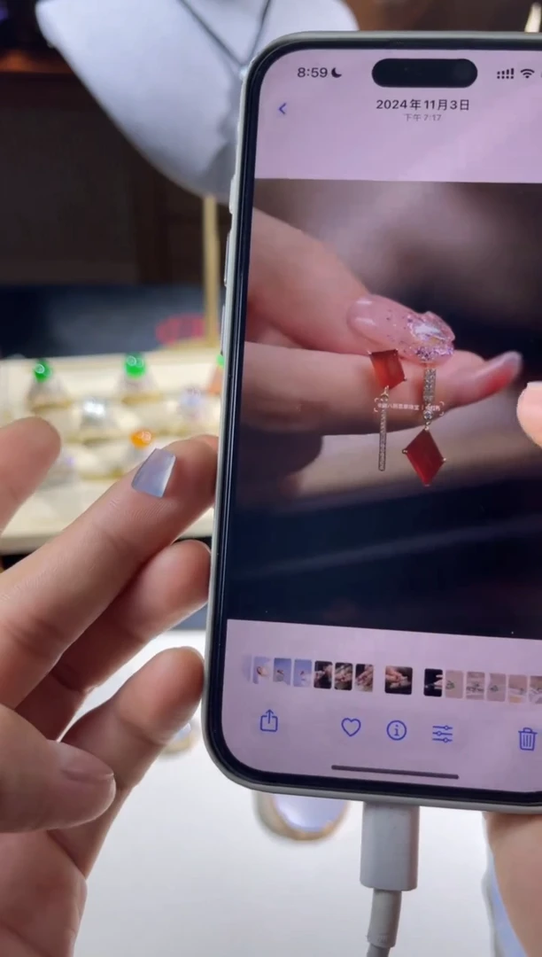 定制翡翠未镶嵌大牛玻璃种紫罗兰裸石02