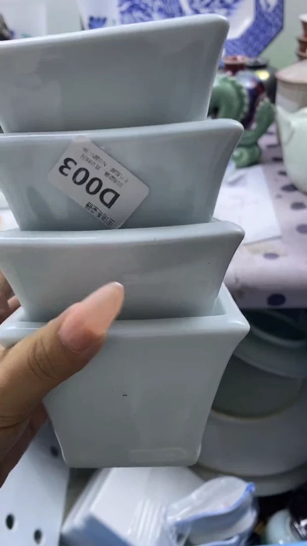 其他香**铁回流瓷器默认微瑕，谨慎勿拍D003