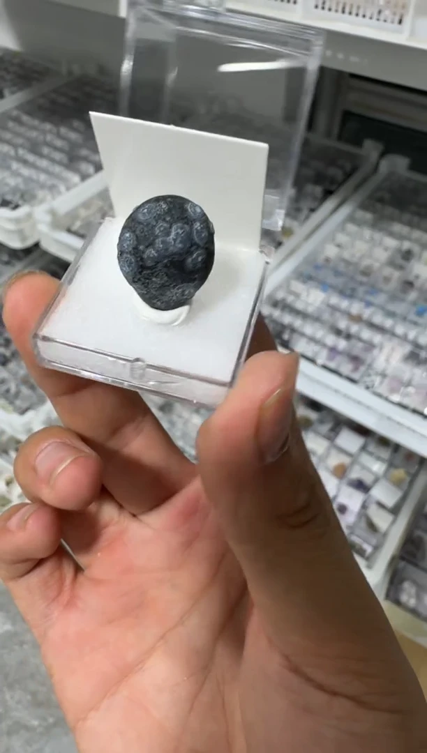 月下珠宝严选矿物