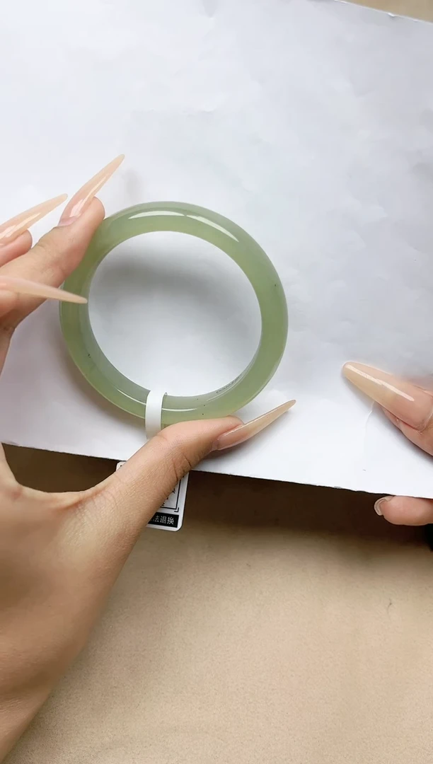 【闪购商品】和田玉手镯未镶嵌55/56圈口YY