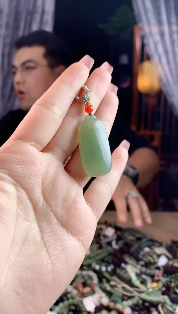 【闪购商品】和田玉挂件未镶嵌多样性发货拍一发一