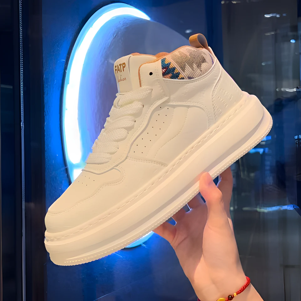 冬季新款板鞋百搭增高运动鞋厚底休闲全皮面小白鞋时尚潮流男鞋