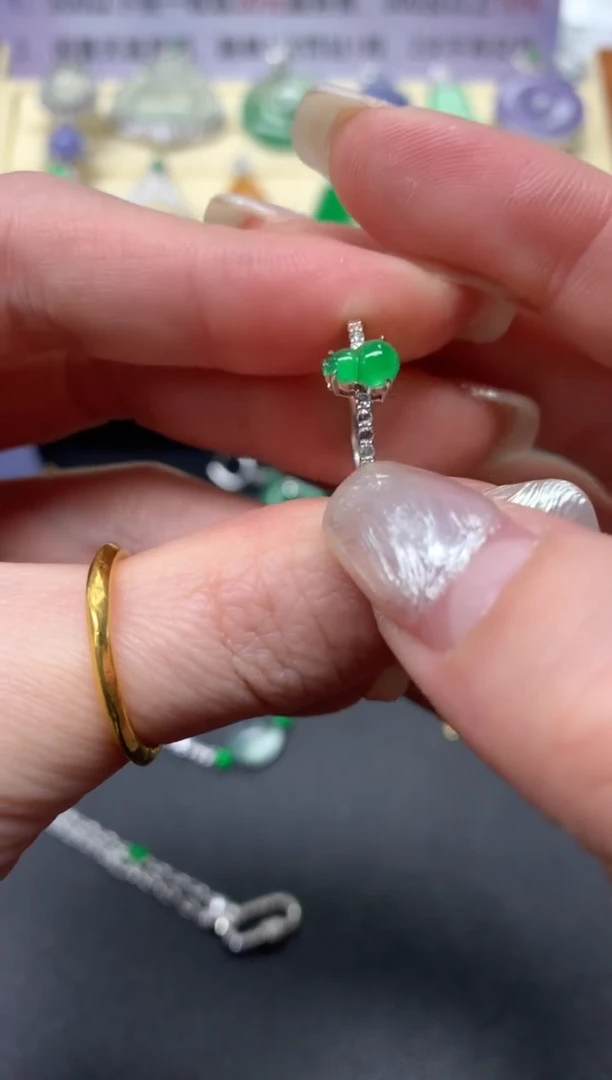 【闪购商品】翡翠戒指18K金镶嵌戒指|2700+270